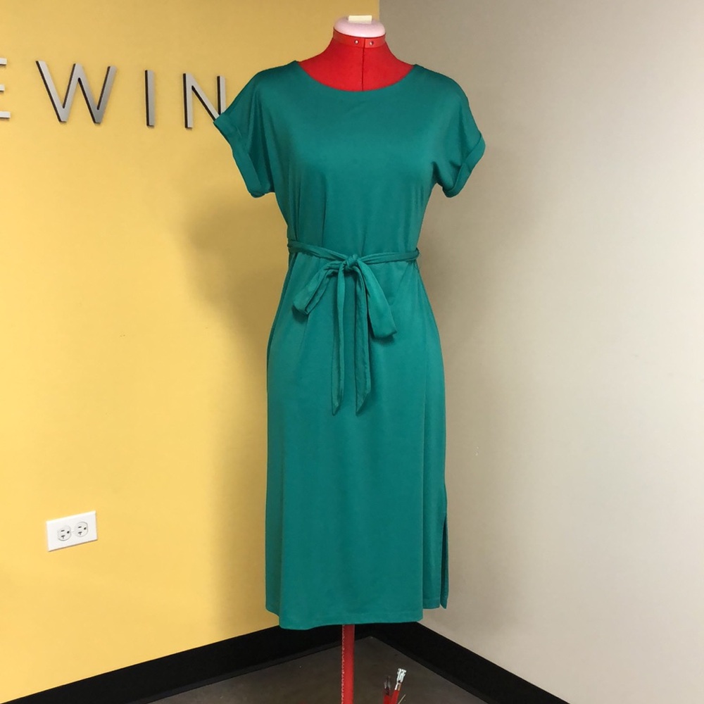 LOFT Super Soft Kelly Green Dress